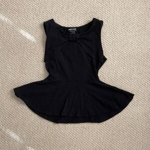 Wet Seal Black Peplum Blouse Top Bow Front Flutter Size Small RN 78749 Like New